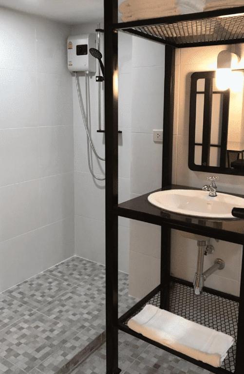 Kailub Rooms Hotel Bangkok Buitenkant foto
